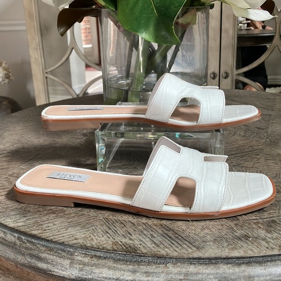 Steven Harlien Slide Sandals - Picture 3 of 7